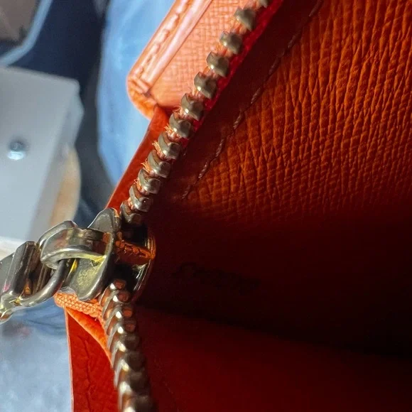 Louis Vuitton Orange Textured Wallet - Picture 5 of 9